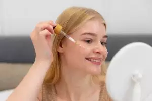 5 Serum mengencangkan wajah  bebas kerutan di bawah Rp 50 ribu, ramah di kantong hasil menakjubkan