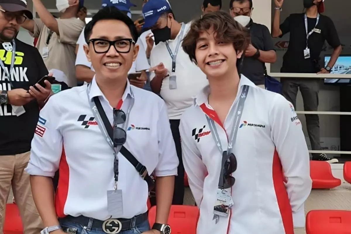 Beranjak remaja, ini 11 potret Cannavaro anak Eko Patrio yang berparas bule, idola cewek masa kini