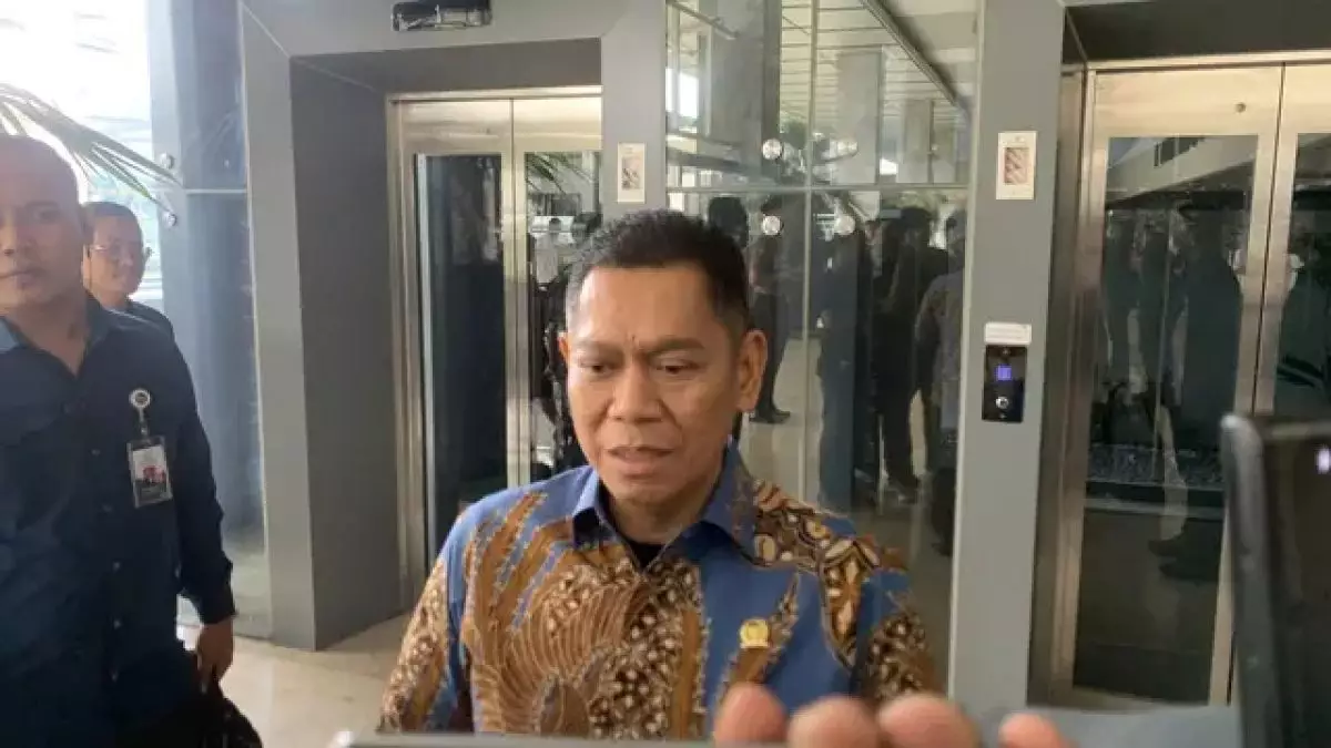 Heboh tunjangan beras DPR Rp12 juta per bulan, Wakil Ketua DPR Adies Kadir beri klarifikasi