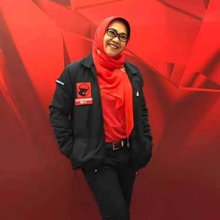 Sadarestuwati joget viral TikTok © 2025 berbagai sumber