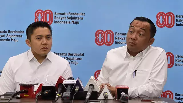 Penjelasan Istana soal OTT Wamenaker Immanuel Ebenezer, beri lampu hijau untuk proses hukum © 2025 brilio.net