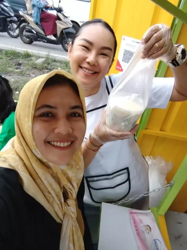 Kalina Octaranny banting setir jualan es teler © Instagram