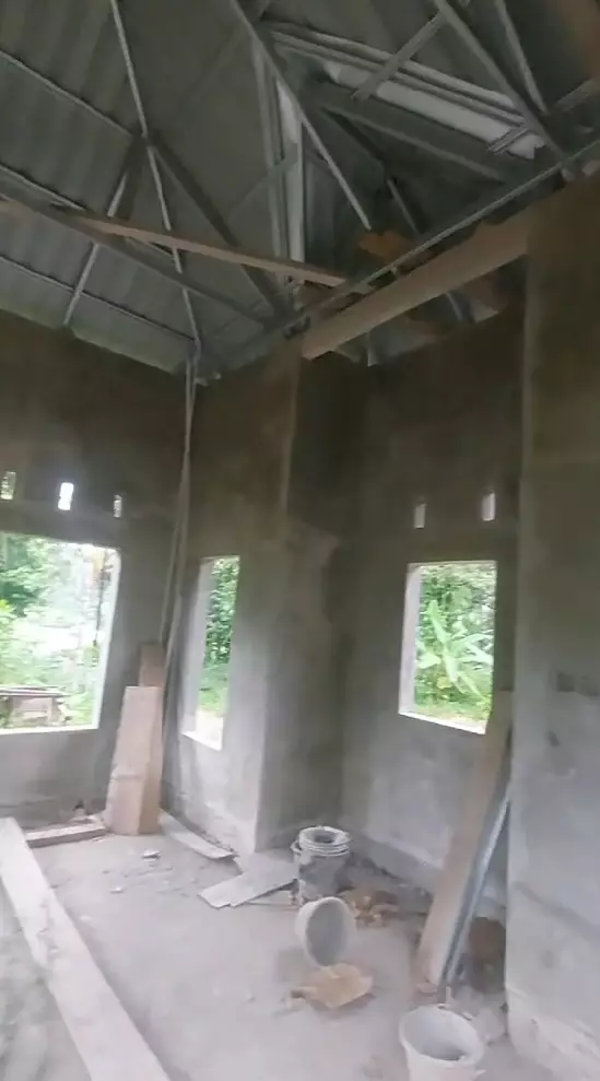 musala Nia penjual gorengan kini mangkrak © berbagai sumber musala Nia penjual gorengan kini mangkrak © berbagai sumber