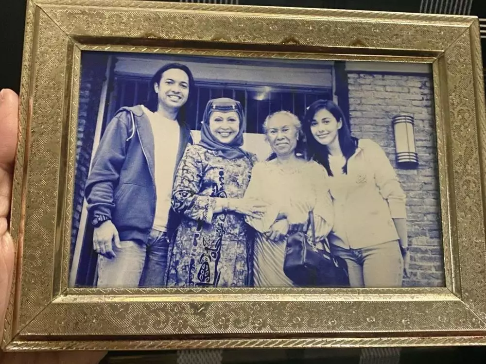 seleb dan orang tua sama-sama jadi artis © berbagai sumber