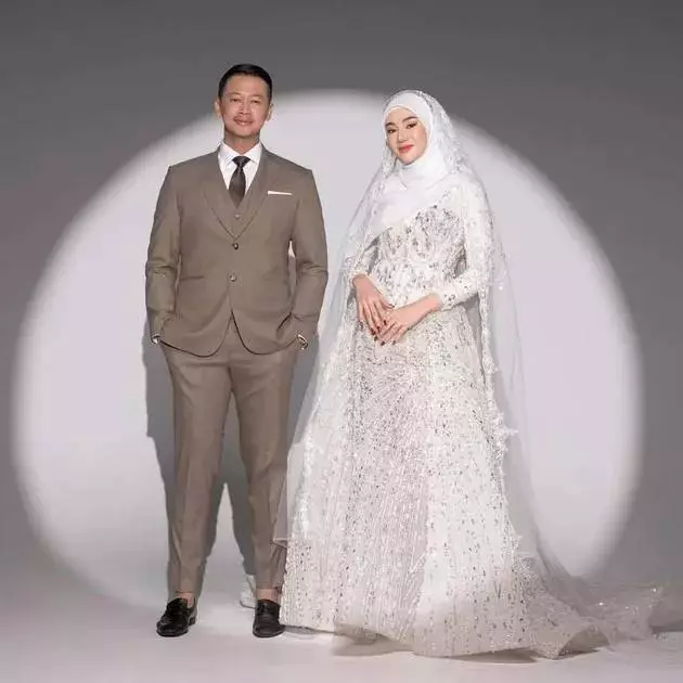 Foto prewedding Clara Shinta © 2025 Instagram Foto prewedding Clara Shinta © 2025 Instagram