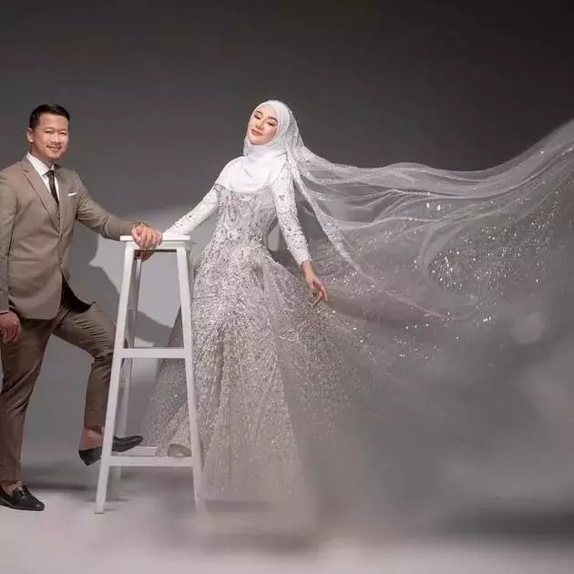 Foto prewedding Clara Shinta © 2025 Instagram Foto prewedding Clara Shinta © 2025 Instagram