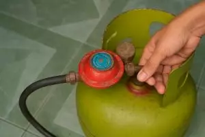 Gas bocor bikin boros? Begini cara bikin regulator rapat lagi tanpa ganti karet