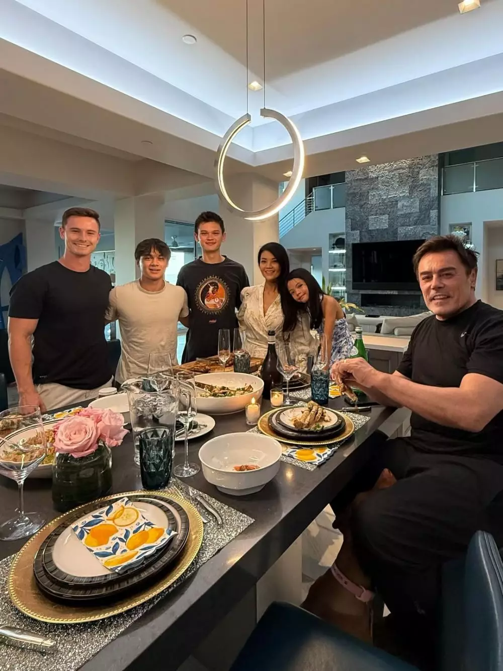 Potret terbaru Armand Fauzan putra Farah Quinn © 2025 Instagram