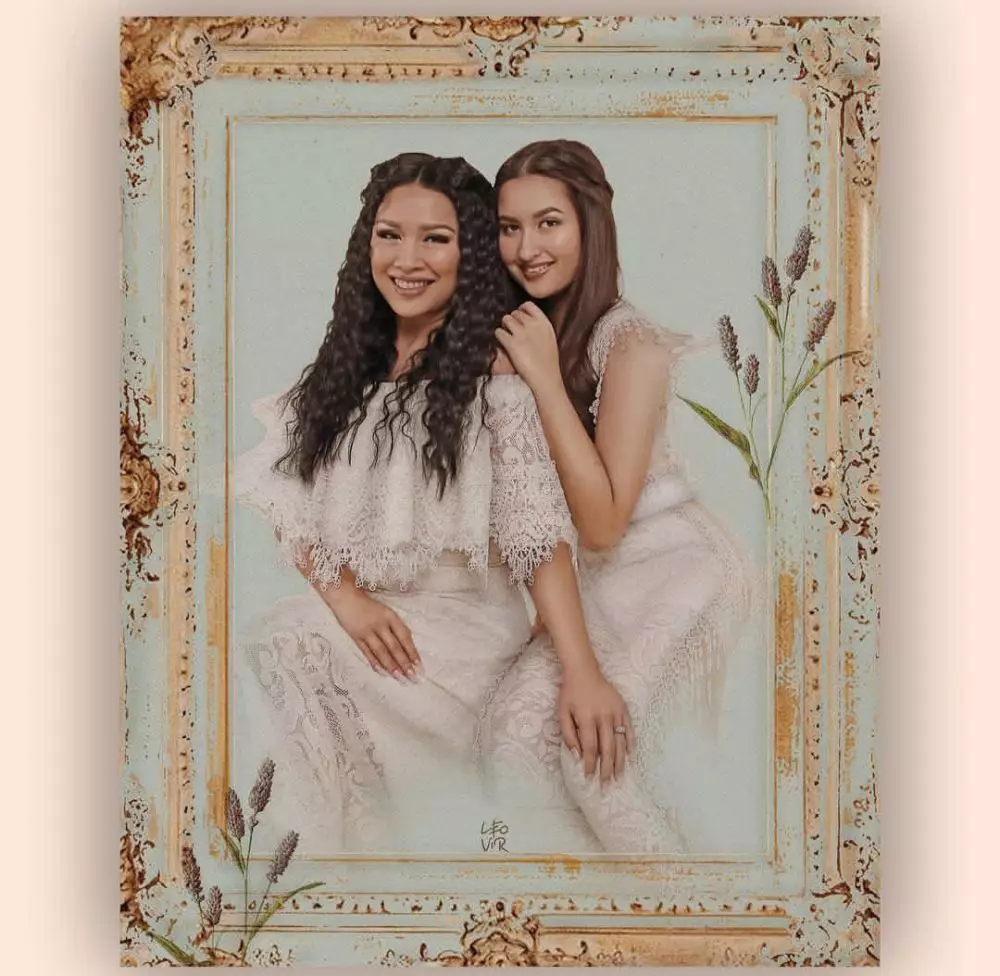 Titi DJ Stephanie dulu hingga kini © 2022 berbagai sumber