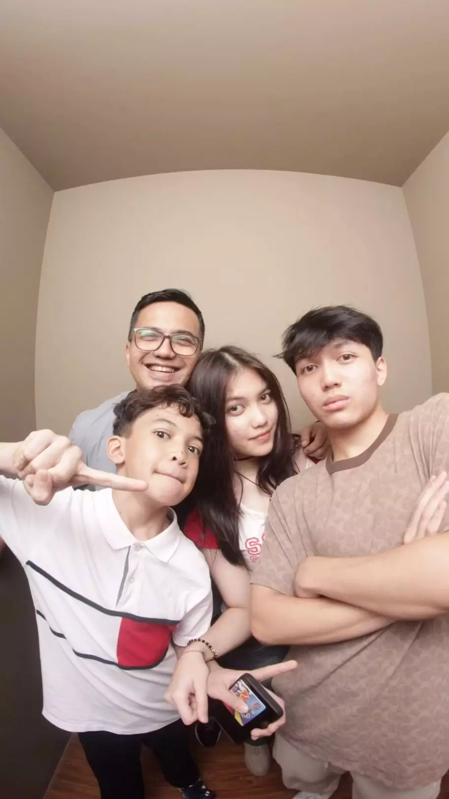 kebersamaan Sahrul Gunawan dan Raihana © 2025 Instagram kebersamaan Sahrul Gunawan dan Raihana © 2025 Instagram