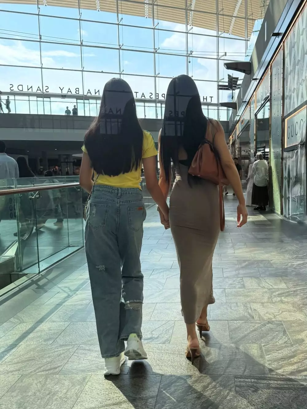 denada jalan bareng putrinya © 2025 Instagram denada jalan bareng putrinya © 2025 Instagram