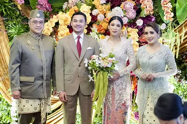 lamaran Alifiya Yusuf dengan Alkays © Instagram lamaran Alifiya Yusuf dengan Alkays © Instagram