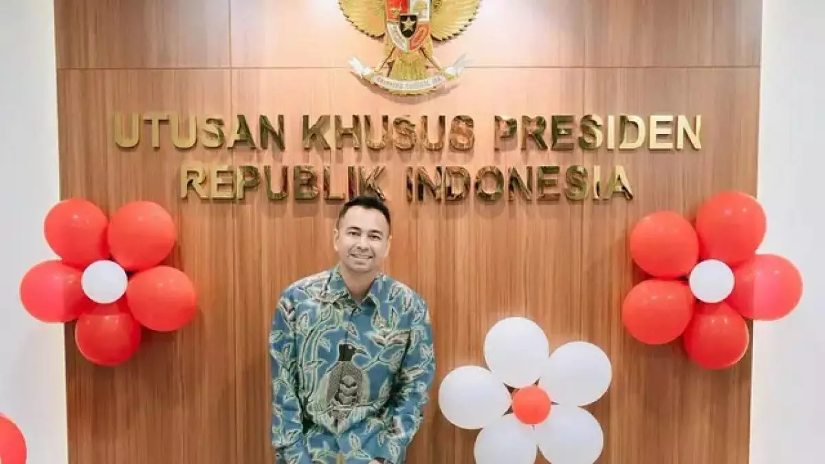 Raffi Ahmad bongkar fenomena baru dunia kerja, anak muda beralih dari pegawai bank ke live shopping