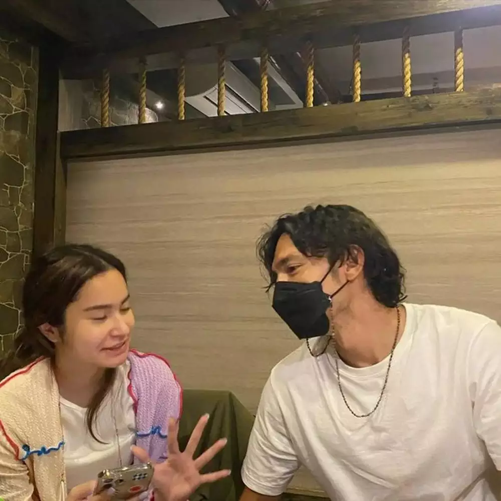 Abimana dan Satine Zaneta Instagram