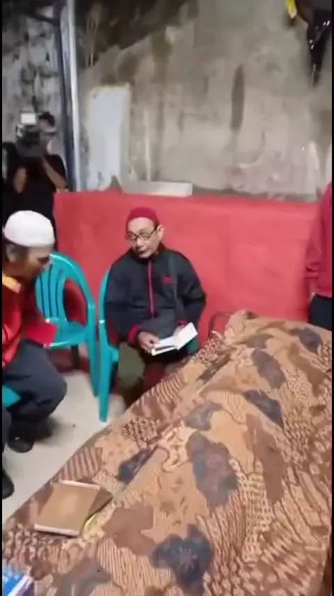 Pasha Ungu melayat ke rumah Affan driver ojol tewas © 2025 Instagram Pasha Ungu melayat ke rumah Affan driver ojol tewas © 2025 Instagram