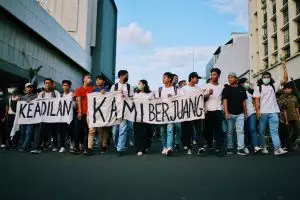 100 Kata-kata perjuangan keadilan paling menggetarkan hati 2025, bikin semangat tak pernah padam