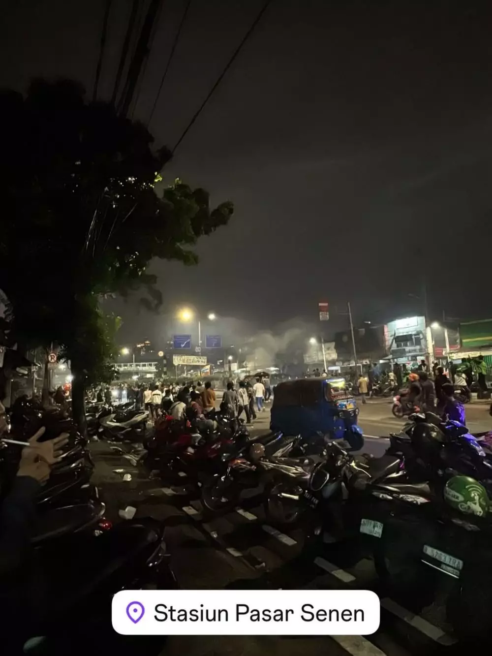 Young Lex buka posko medis untuk pendemo © 2025 Instagram