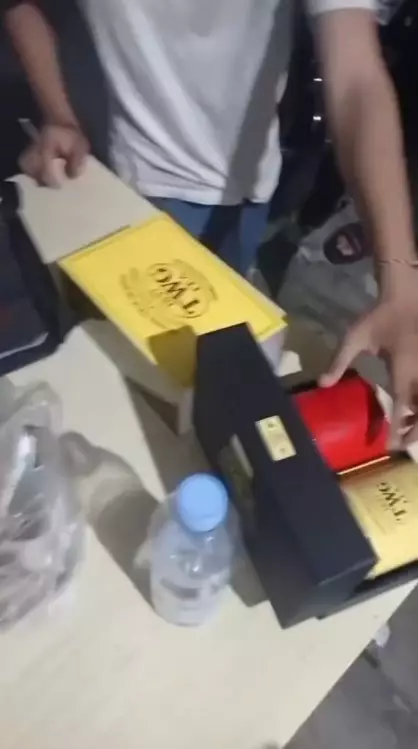 kondisi rumah Sri Mulyani usai dijarah © berbagai sumber kondisi rumah Sri Mulyani usai dijarah © berbagai sumber