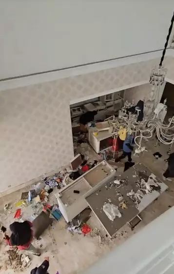 kondisi rumah Uya Kuya usai dijarah massa © berbagai sumber