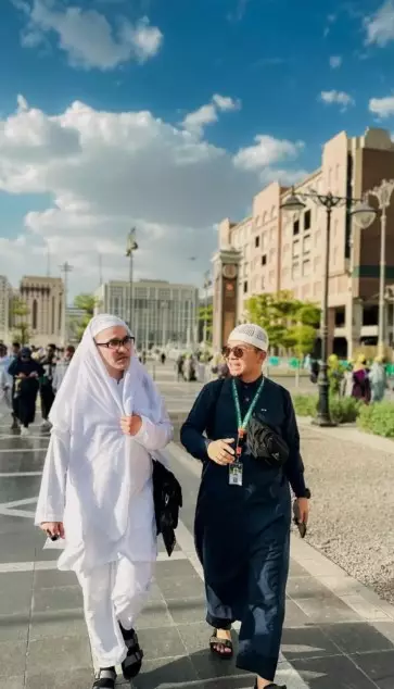 Potret khusyuk Ruben Onsu di Tanah Suci © Instagram