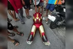 Viral penampakan patung Iron Man milik Ahmad Sahroni yang ikut dijarah, berapa harganya?