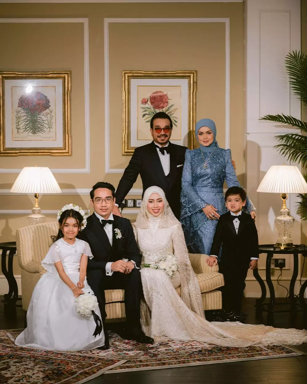 pernikahan putra sambung Siti Nurhaliza © Instagram