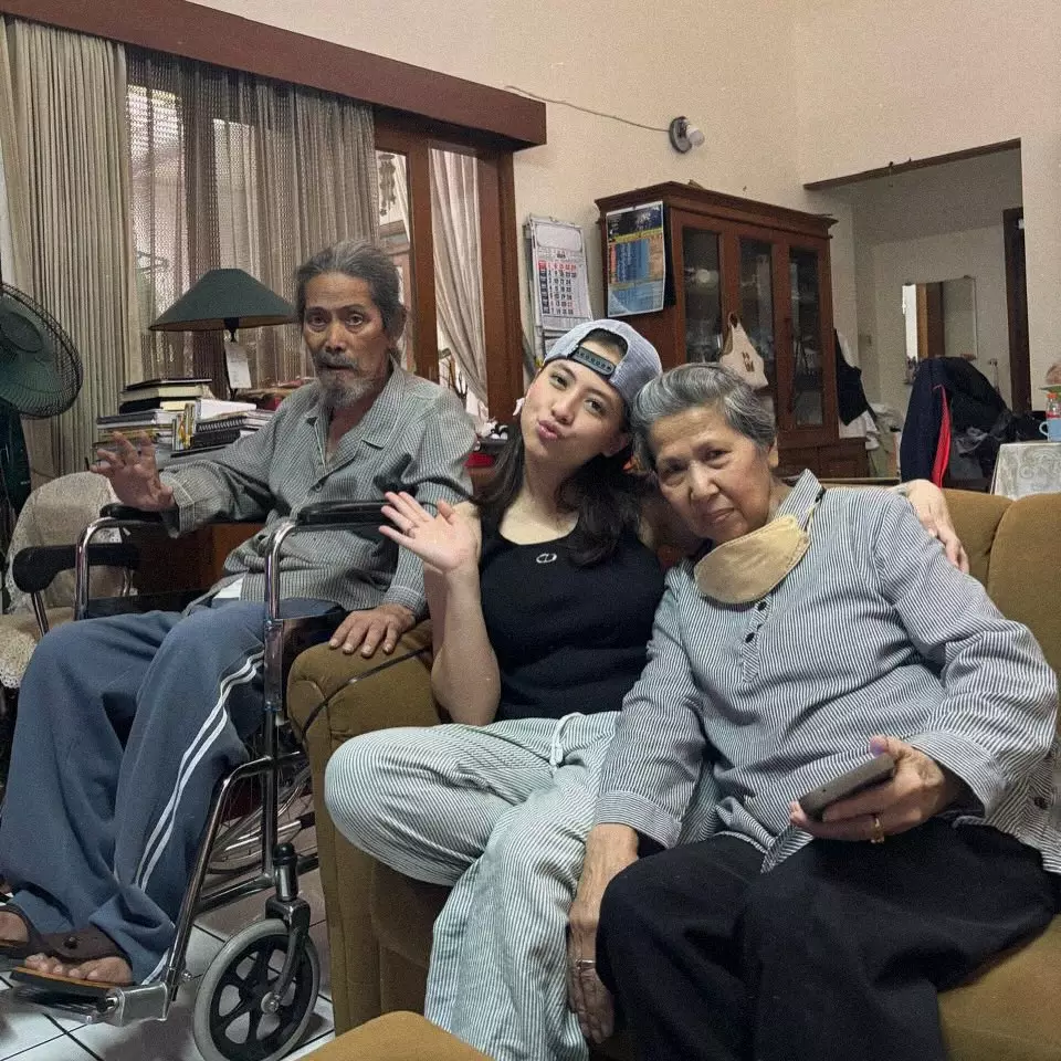 Potret kenangan Acil dan Adhisty Zara © 2025 brilio.net