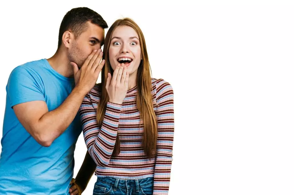 100 Kata-kata gombalan maut untuk pacar yang sedang marah, hati luluh romantis kembali © 2025 brilio.net