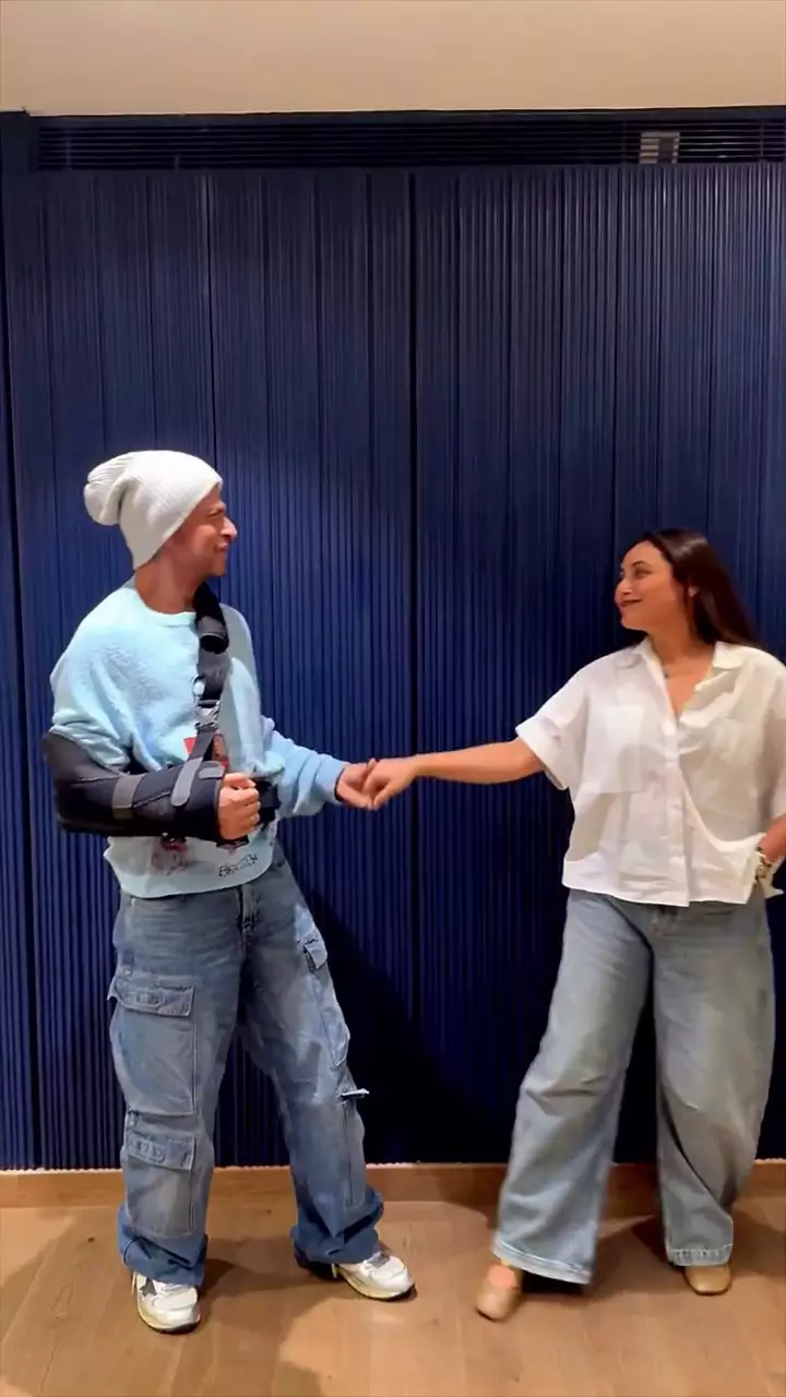 Shah Rukh Khan dan Rani Mukerji reuni © 2025 Instagram Shah Rukh Khan dan Rani Mukerji reuni © 2025 Instagram