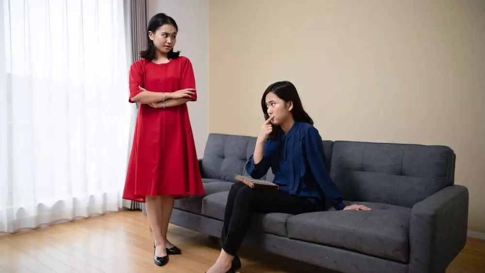 Kata-kata sentilan elegan buat orang sombong © 2025 brilio.net