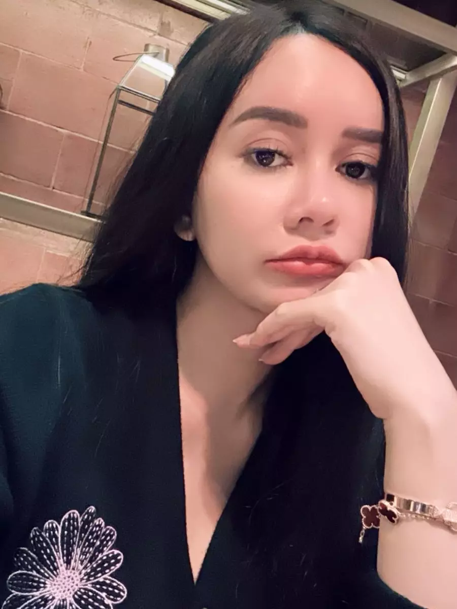 potret terbaru Aura Kasih ini manglingi © berbagai sumber