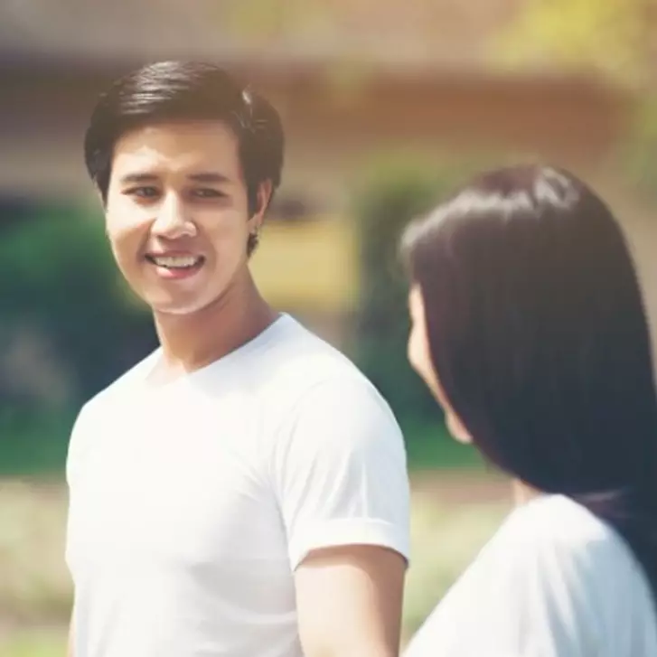 100 Kata-kata gombalan maut bikin baper anak timur, penuh keakraban dan kehangatan emosional