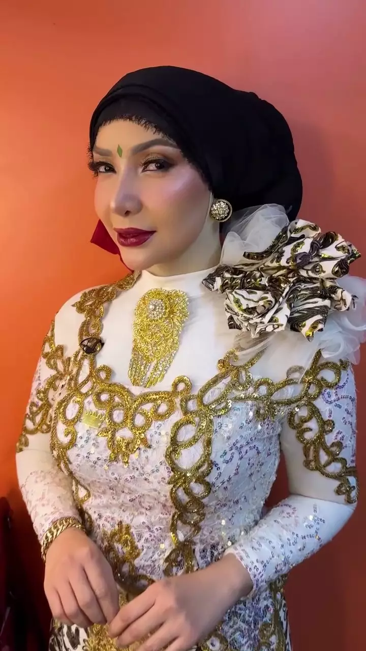 Potret terbaru Roro Fitria usai oplas © 2025 Instagram