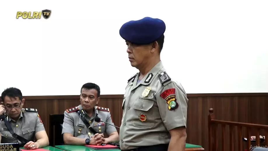 bripka rohmat dijatuhi sanksi demosi 7 tahun © 2025 berbagai sumber