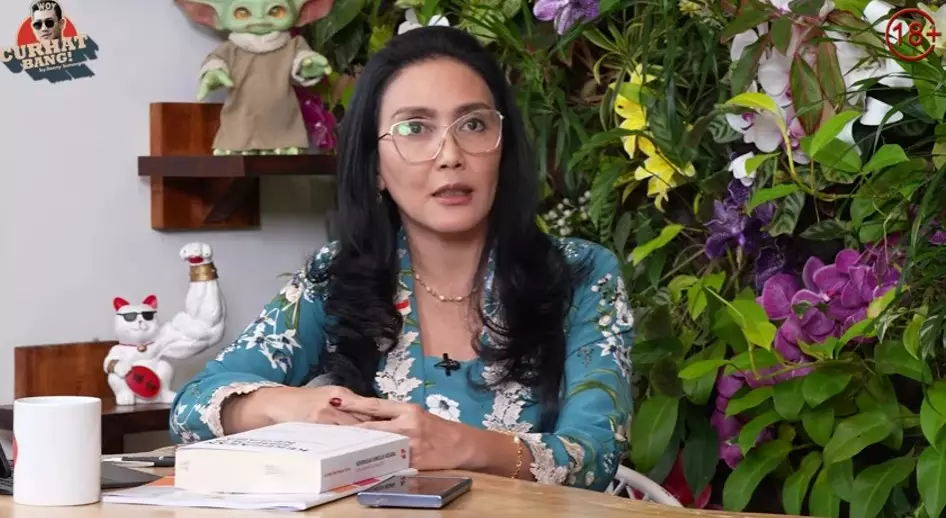 pengakuan Rieke Dyah Pitaloka soal gaji DPR RI © berbagai sumber pengakuan Rieke Dyah Pitaloka soal gaji DPR RI © berbagai sumber