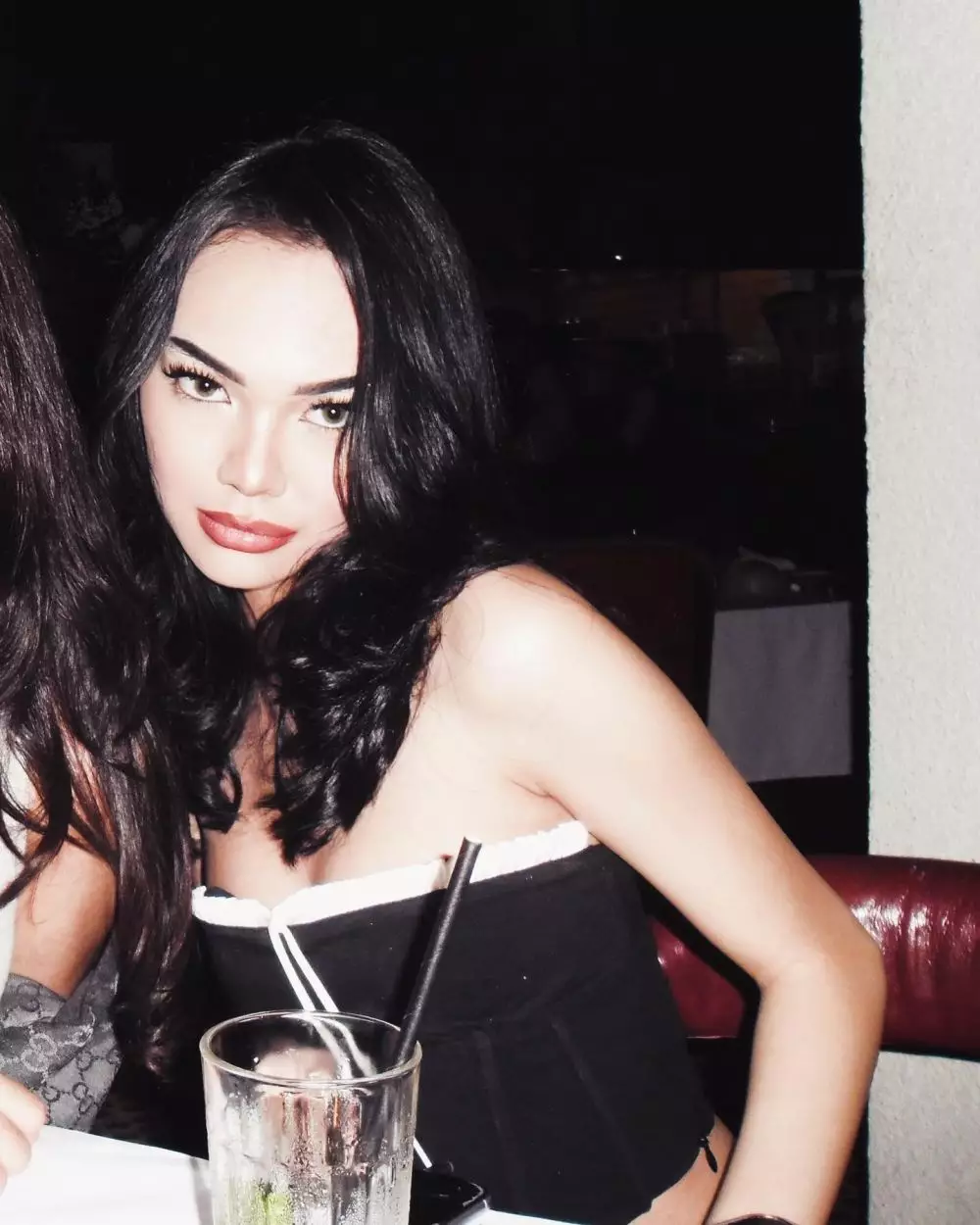 Shabina Mecca putri bungsu Sarita © 2025 berbagai sumber