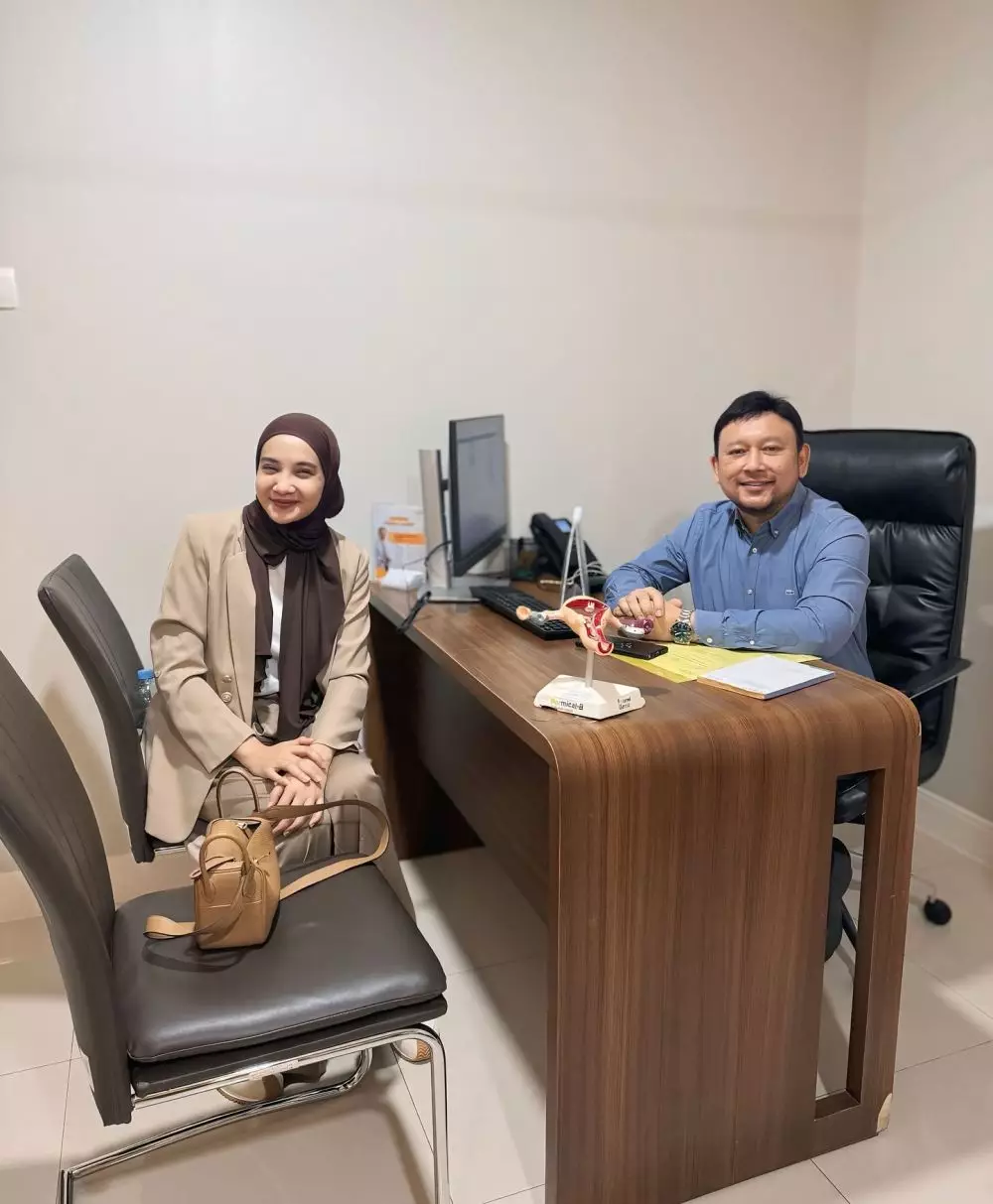 Zaskia Sungkar umumkan kehamilan kedua © Instagram Zaskia Sungkar umumkan kehamilan kedua © Instagram