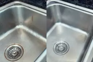 Wastafel dapur penuh noda dan karat? Coba bersihkan dengan 2 bahan dapur ini biar kinclong lagi