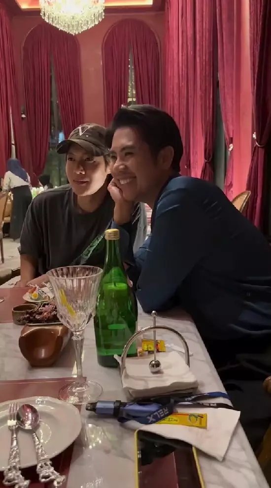 Ricky Cuaca makan malam bareng Kim Hyun-joong © Instagram