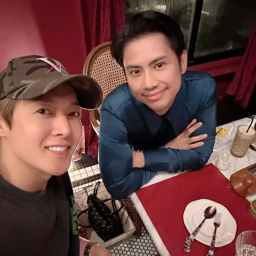 Ricky Cuaca makan malam bareng Kim Hyun-joong © Instagram