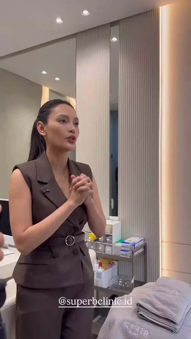 Erika Carlina mantap jalani hidup © Instagram Erika Carlina mantap jalani hidup © Instagram