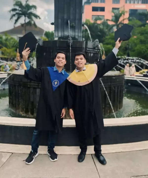 viral pria lulusan IPB jadi buruh di Australia © TikTok