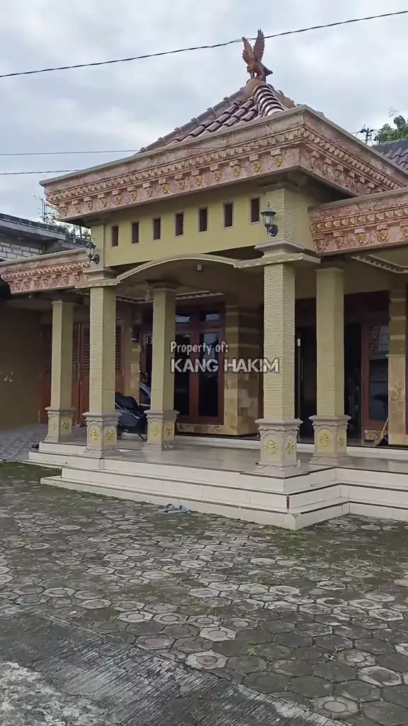Dusun pengusaha lele Lamongan rumahnya mewah © 2025 TikTok Dusun pengusaha lele Lamongan rumahnya mewah © 2025 TikTok