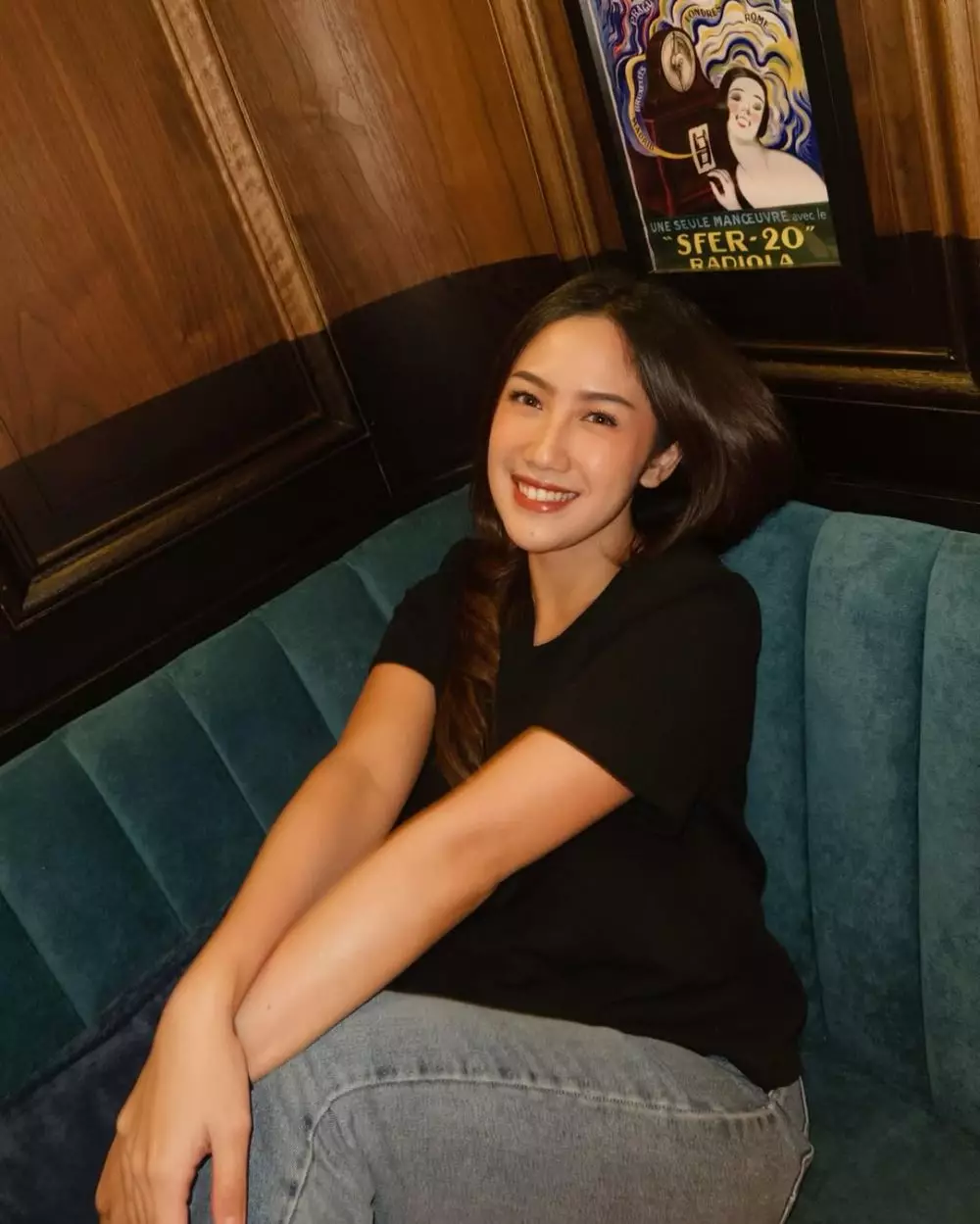 Tamara Tyasmara aktris cilik foto bareng Suzzanna © 2025 brilio.net