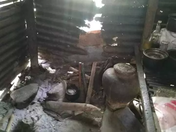 gubuk reyot seng direnovasi jadi apik © Facebook/Emylia Dahlans