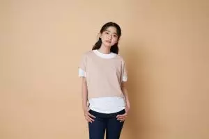 5 Trik layering outfit kekinian, penampilan lebih elegan dan stylish padahal low budget