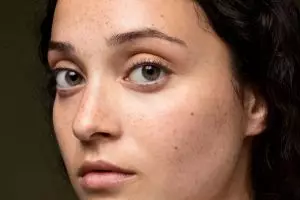 Lalapan satu ini ternyata bisa bantu cerahkan flek hitam akibat penggunaan skincare, ini cara mudahnya