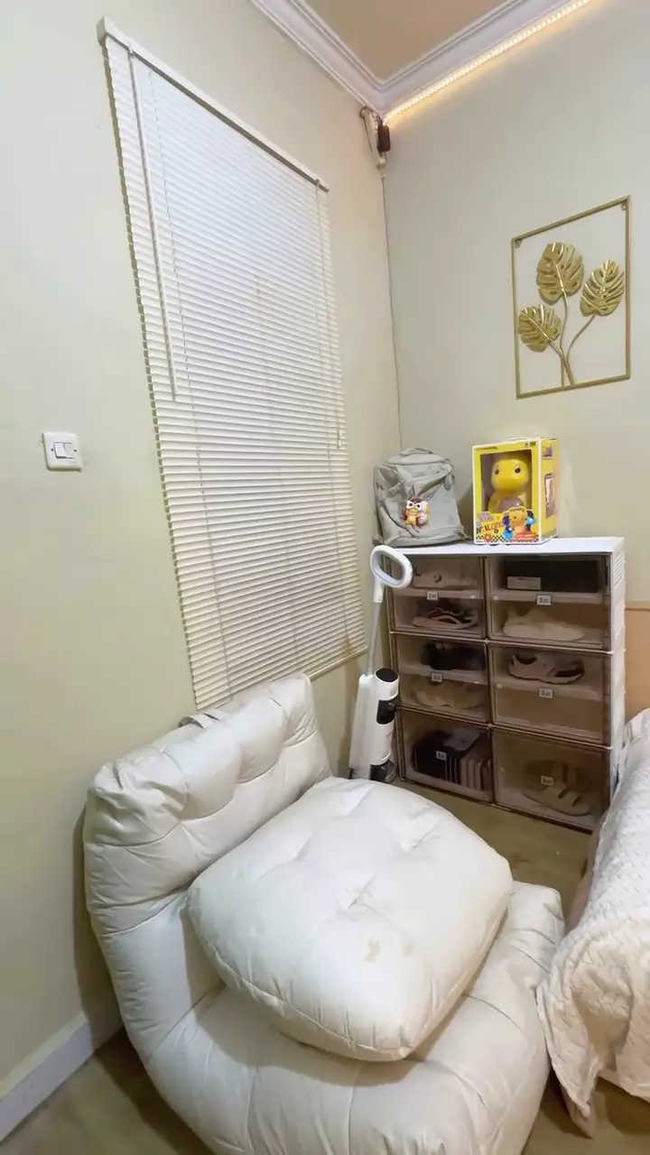 Kamar kos dikira sederhana ternyata estetik © 2025 Instagram Kamar kos dikira sederhana ternyata estetik © 2025 Instagram