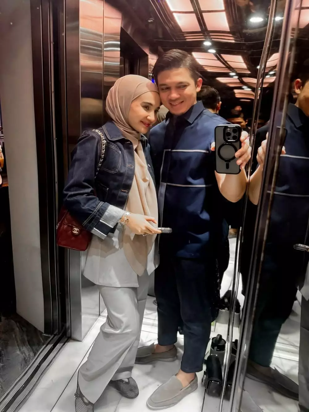 zaskia dan irwansyah rahasiakan jenis kelamin bayinya © 2025 Instagram