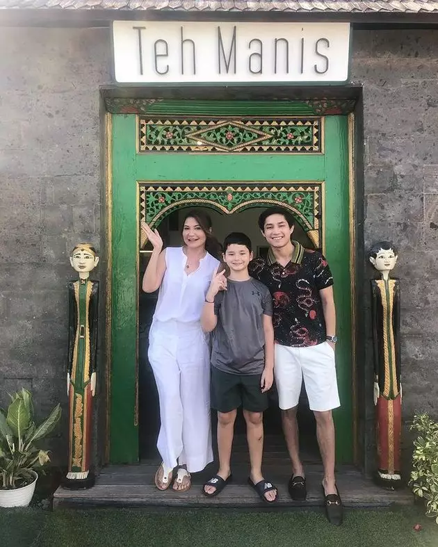 seleb dan saudara sambung beda ayah © Instagram seleb dan saudara sambung beda ayah © Instagram